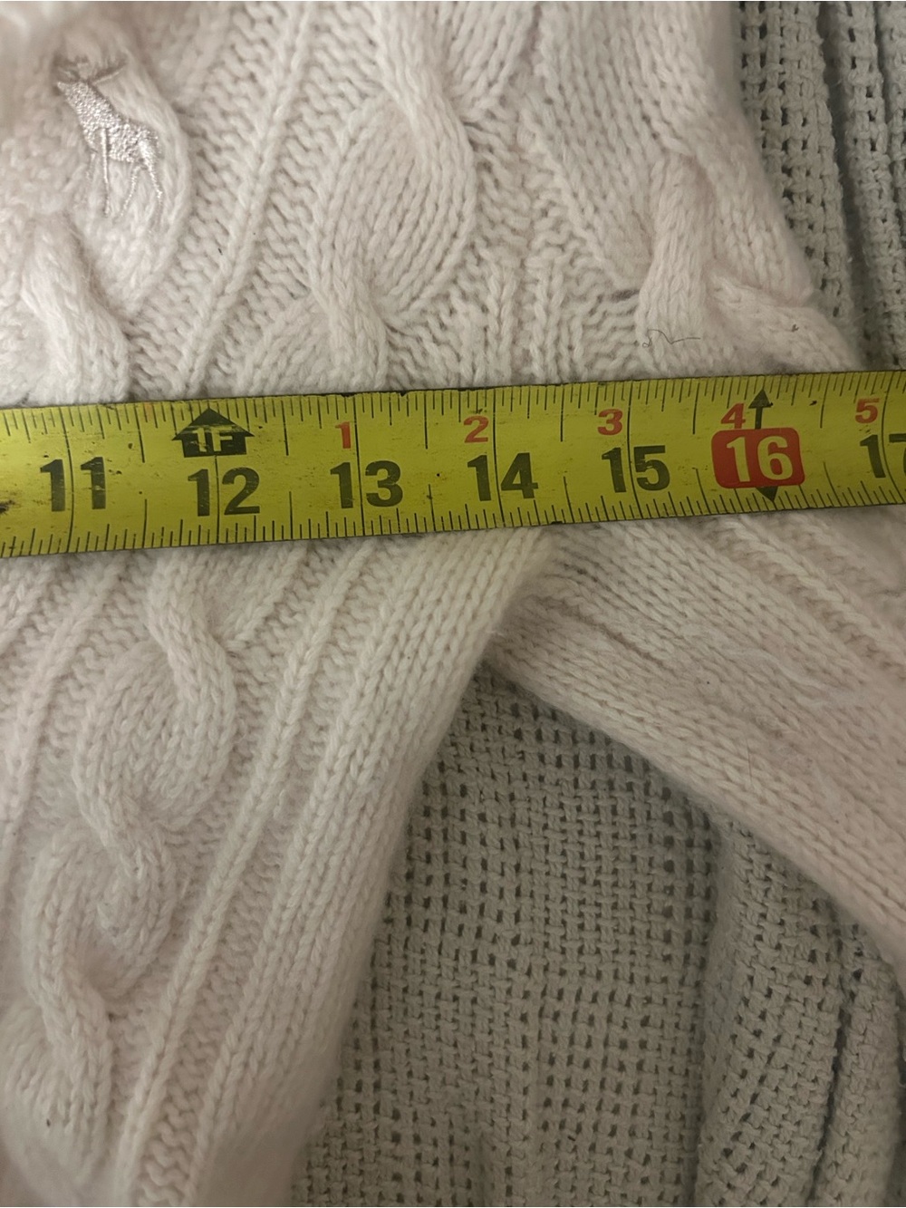 Vintage Abercrombie & Fitch Y2K Cable Knit Hooded Cardigan Sweater - Picture 5 of 6